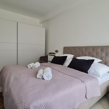 Tulipan Apartman Segedin Dış mekan fotoğraf